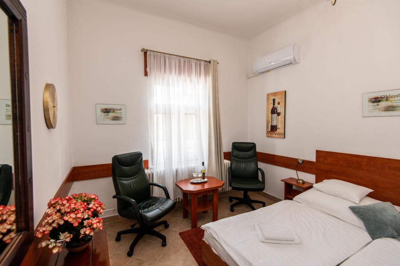 Fenyes Vinorium Bed and Breakfast Σόπρον Εξωτερικό φωτογραφία