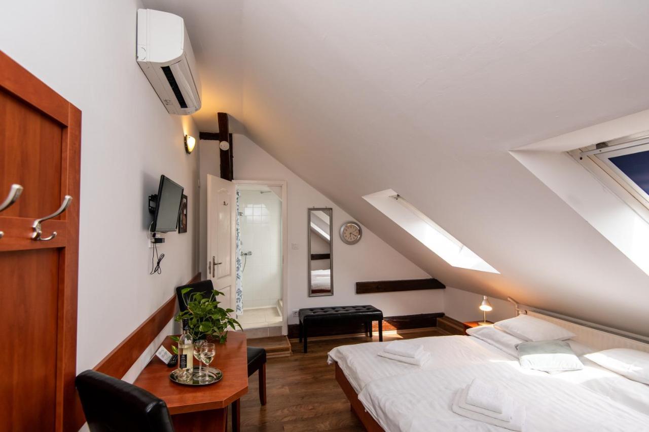Fenyes Vinorium Bed and Breakfast Σόπρον Εξωτερικό φωτογραφία