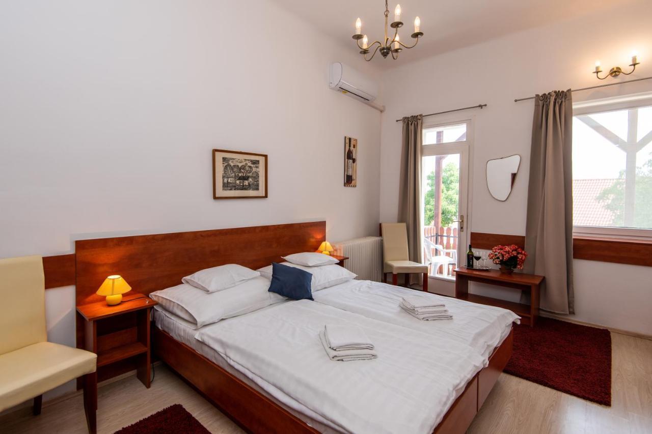 Fenyes Vinorium Bed and Breakfast Σόπρον Εξωτερικό φωτογραφία