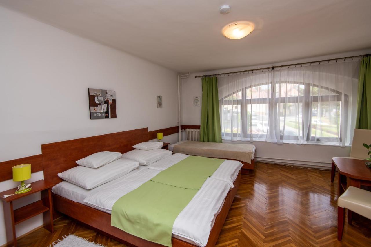 Fenyes Vinorium Bed and Breakfast Σόπρον Εξωτερικό φωτογραφία