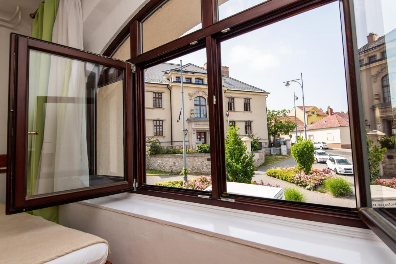 Fenyes Vinorium Bed and Breakfast Σόπρον Εξωτερικό φωτογραφία